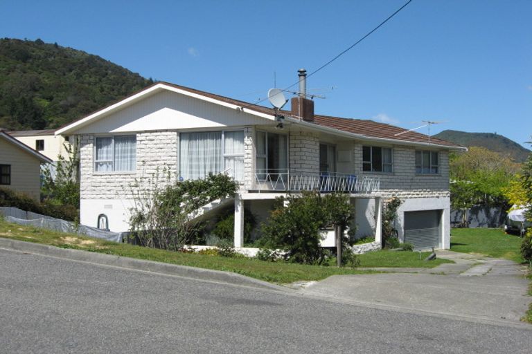 Photo of property in 7 Leicester Street, Picton, 7220