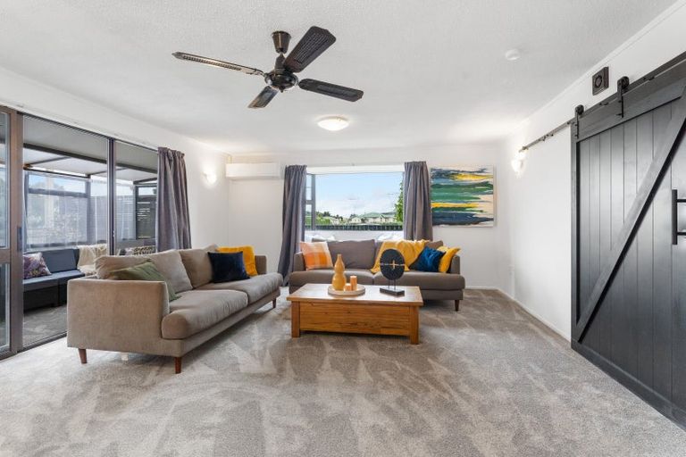 Photo of property in 187a Rangiuru Road, Otaki, 5512