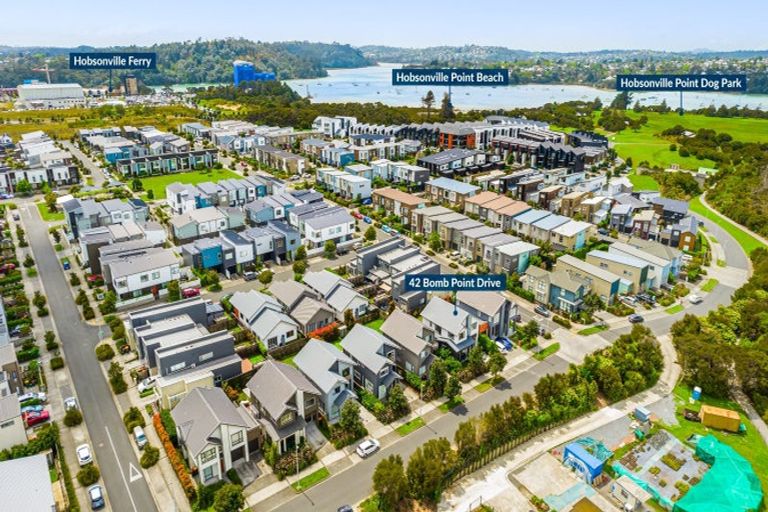 Photo of property in 42 Bomb Point Drive, Hobsonville, Auckland, 0616