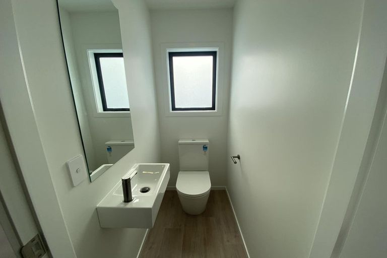 Photo of property in 12b Cairo Street, Upper Hutt Central, Upper Hutt, 5018