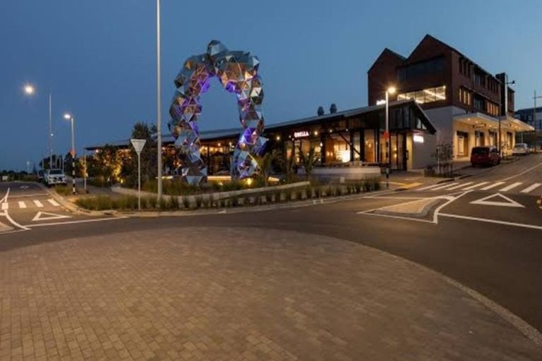 Photo of property in 18 Timu Road, Long Bay, Auckland, 0630