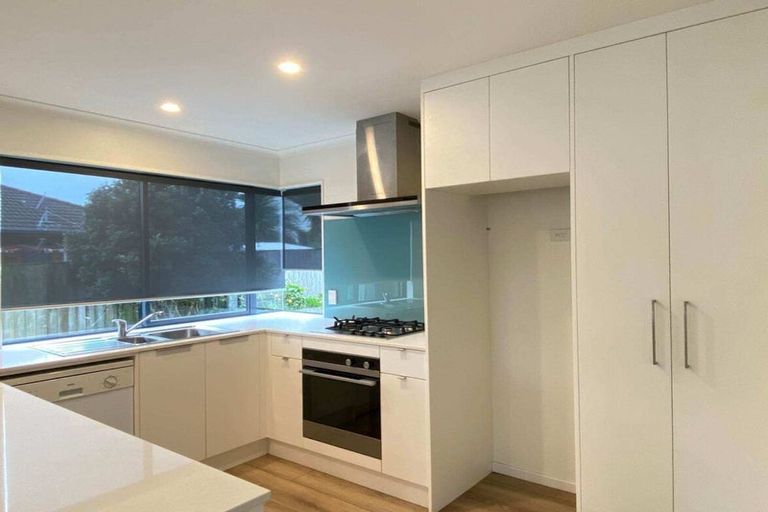 Photo of property in 6 Wynona Close, Albany, Auckland, 0632