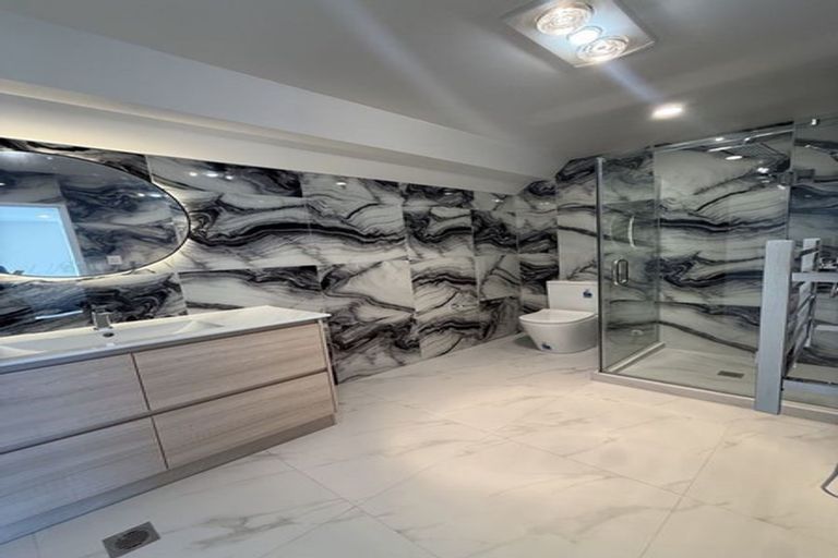 Photo of property in 44b Orams Road, Hillpark, Auckland, 2102