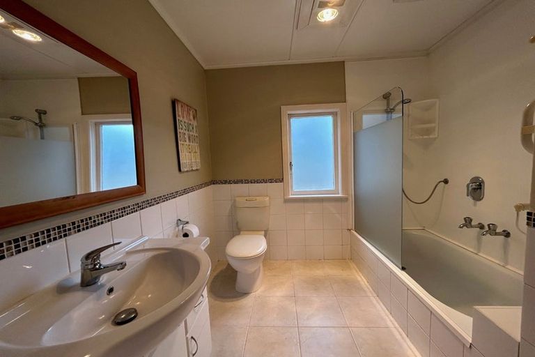 Photo of property in 8 Clunie Avenue, Raumati South, Paraparaumu, 5032