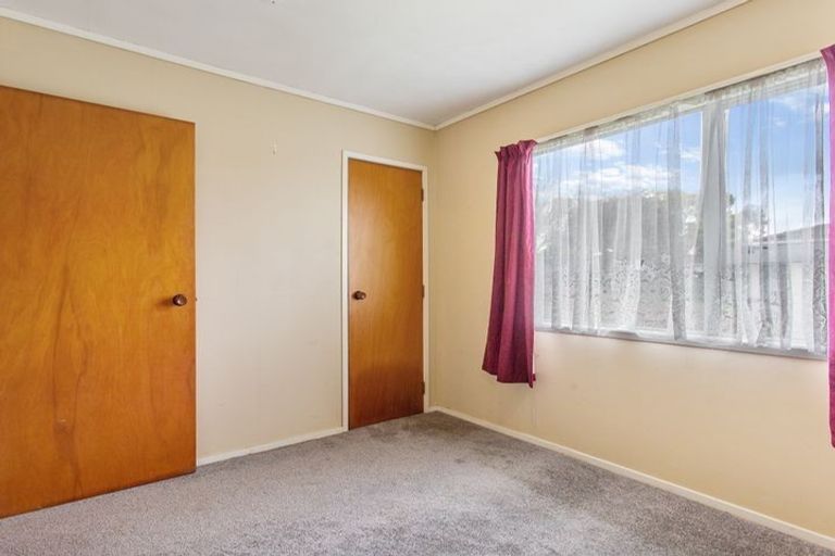 Photo of property in 1 Secretariat Place, Randwick Park, Auckland, 2105