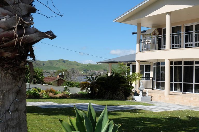 Photo of property in 26 Kimihia Road, Huntly, 3700