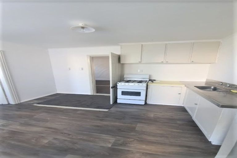 Photo of property in 8a Central Terrace, Kelburn, Wellington, 6012