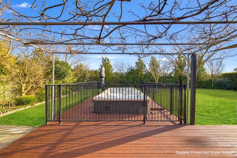 Photo of property in 2 Fairhurst Place, Rolleston, 7614