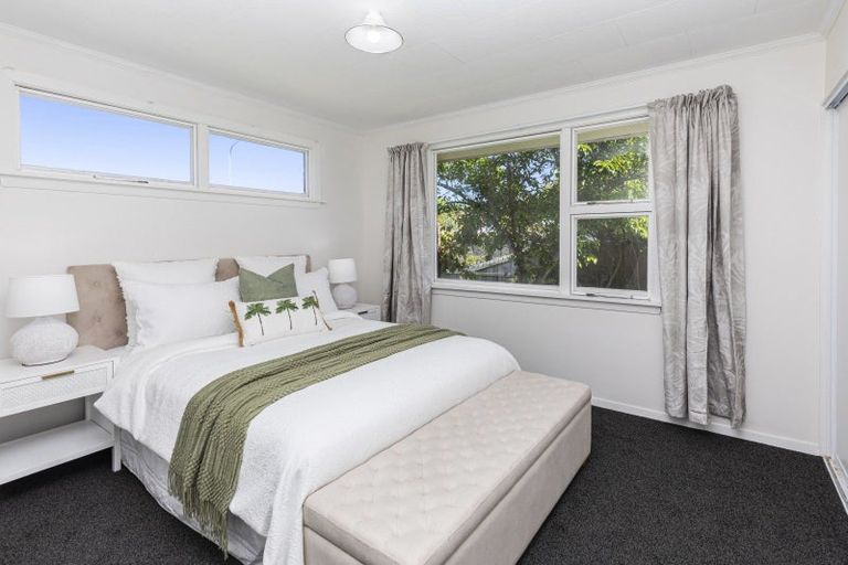 Photo of property in 18 Hurunui Street, Cracroft, Christchurch, 8025