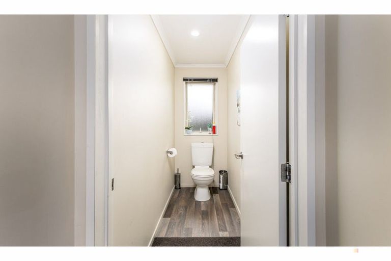 Photo of property in 14 Montgomery Street, Waimate, 7924