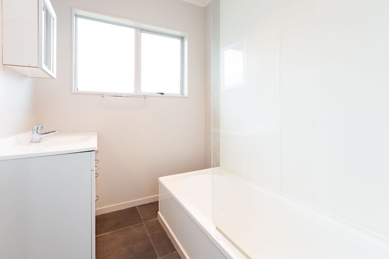 Photo of property in 20a Jupiter Street, Milson, Palmerston North, 4414