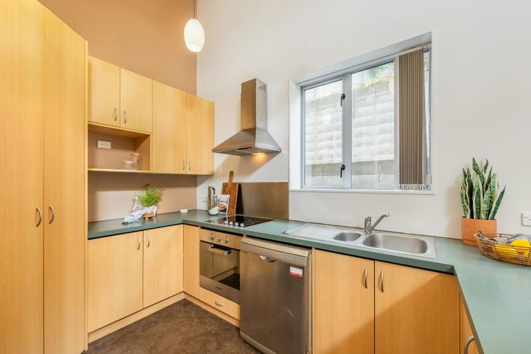 Photo of property in 154a Tirohanga Road, Tirohanga, Lower Hutt, 5010