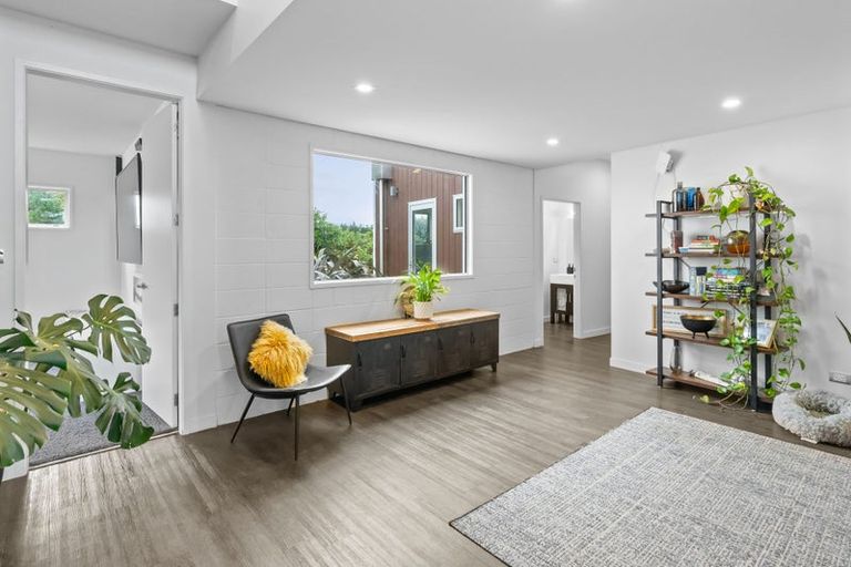 Photo of property in 24 Okarito Avenue, Levin, 5510