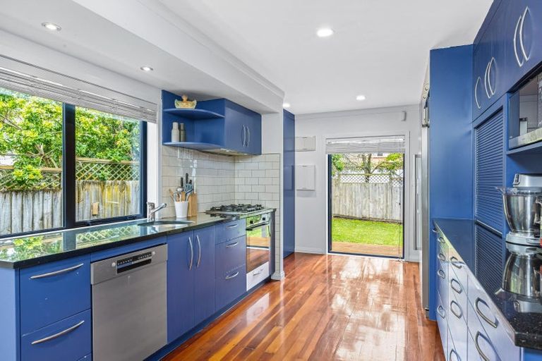 Photo of property in 47 Eban Avenue, Hillcrest, Auckland, 0627