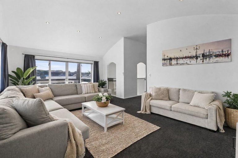 Photo of property in 9a Avenue Road, Greenmeadows, Napier, 4112