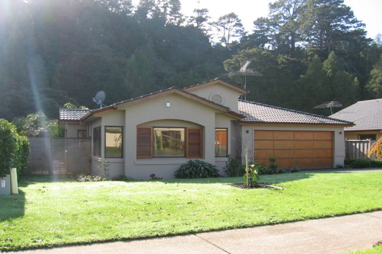 Photo of property in 14 Kristin Lane, Albany, Auckland, 0632