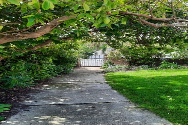 Photo of property in 20 Peel Street, Lawrence, 9532