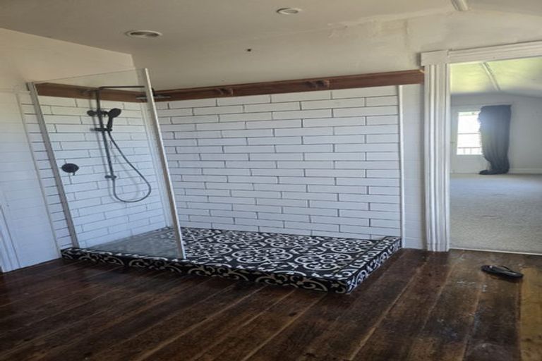 Photo of property in 354 Linton Road, Maungaturoto, 0583