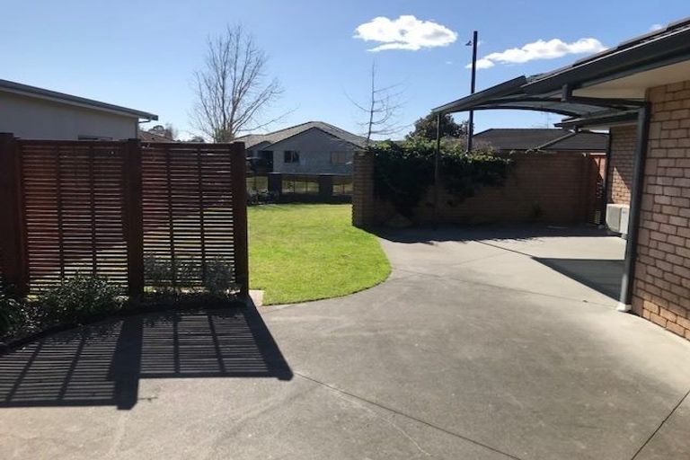 Photo of property in 28 Alva Glen Place, Pyes Pa, Tauranga, 3112