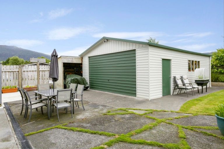 Photo of property in 24 Raukura Street, Turangi, 3334
