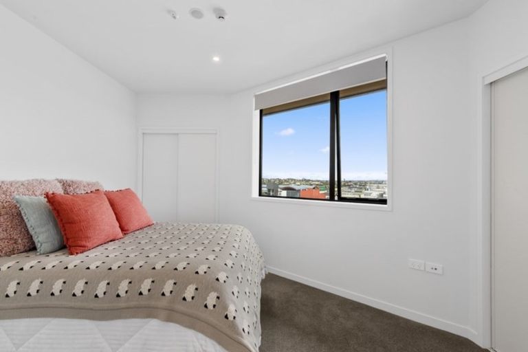 Photo of property in 304/8b Lake Pupuke Drive, Takapuna, Auckland, 0622