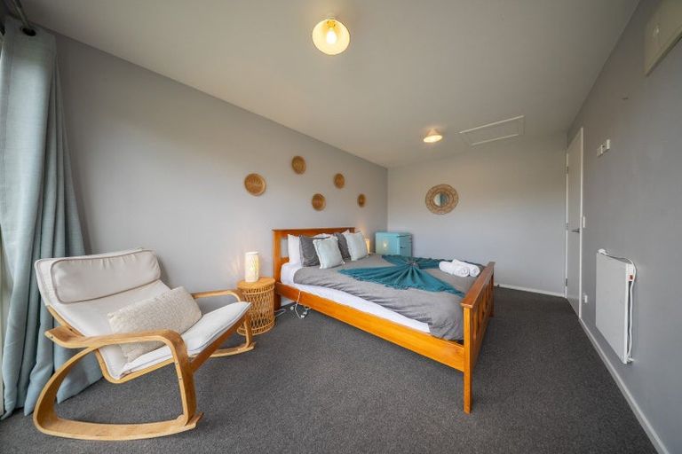 Photo of property in 21 Mackinnon Loop, Te Anau, 9600