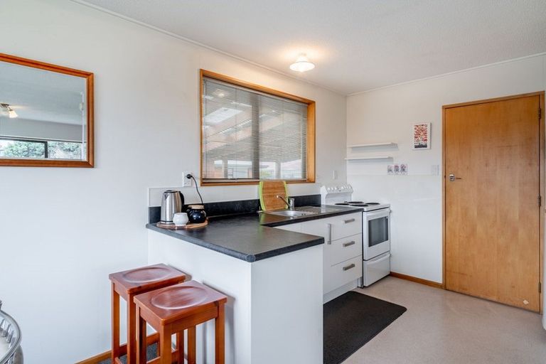 Photo of property in 12 Merlin Place, Gore, 9710