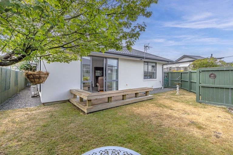 Photo of property in 2/178 Bowhill Road, New Brighton, Christchurch, 8083
