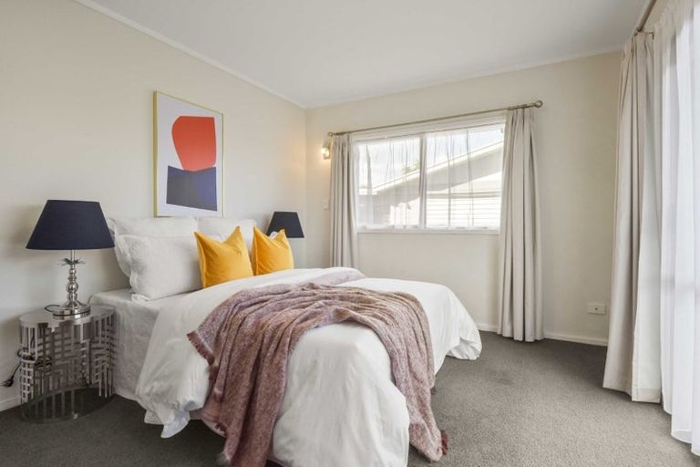 Photo of property in 12 Everard Avenue, Army Bay, Whangaparaoa, 0930