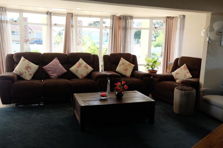 Photo of property in 26 Kimihia Road, Huntly, 3700