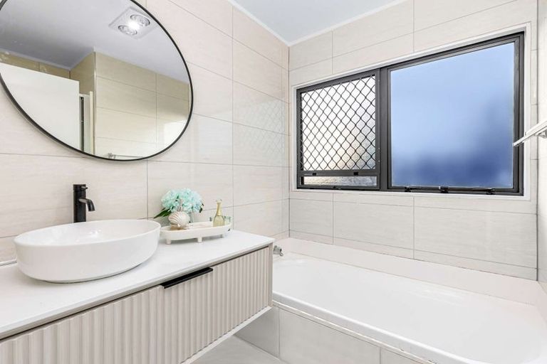 Photo of property in 61c Tiverton Road, Avondale, Auckland, 0600