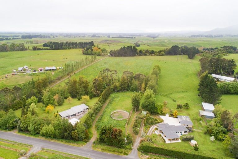 Photo of property in 39 Williams Road, Tokomaru, Palmerston North, 4474