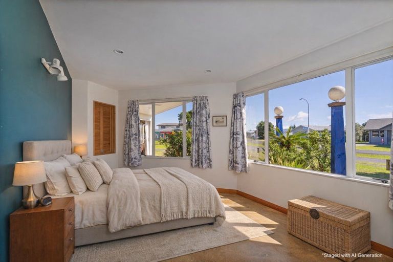 Photo of property in 1 Hawk Hill Crescent, Cooks Beach, Whitianga, 3591