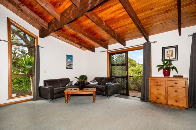 Photo of property in 49 Waitakere Road, Waitakere, Auckland, 0816