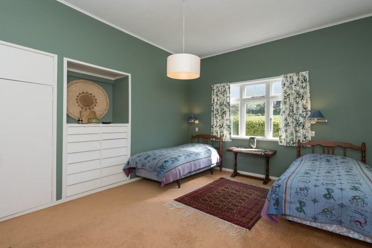 Photo of property in 26 Marsden Avenue, Karori, Wellington, 6012