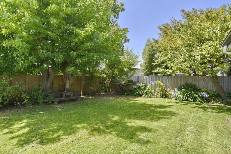 Photo of property in 83 Purchas Street, St Albans, Christchurch, 8014