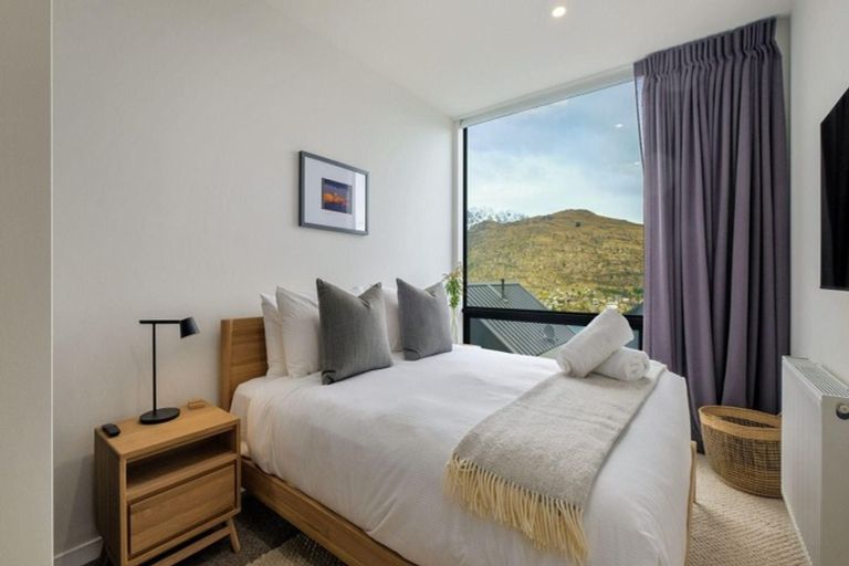 Photo of property in 13 Woods Lane, Queenstown, 9300