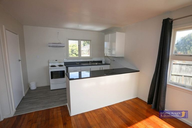 Photo of property in 401 Yaldhurst Road, Russley, Christchurch, 8042