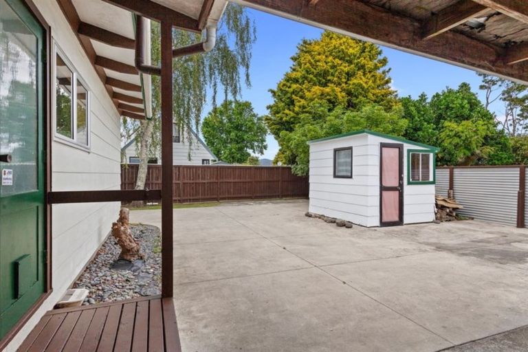 Photo of property in 17 Wikepa Place, Whakatane, 3120