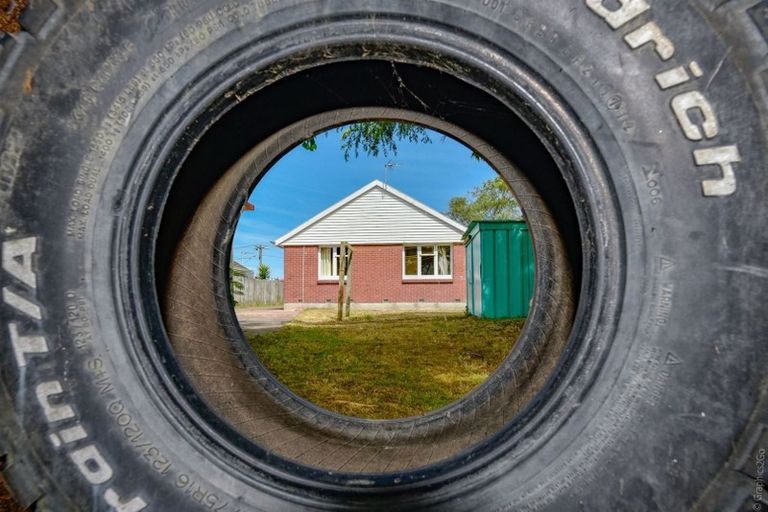 Photo of property in 7 Carisbrooke Street, Aranui, Christchurch, 8061