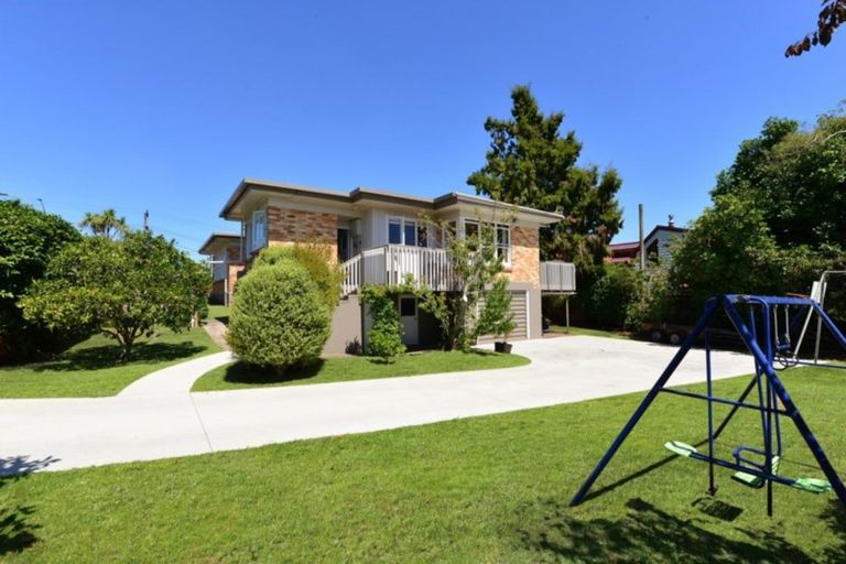 Photo of property in 1 Tarbett Road, Hillcrest, Hamilton, 3216