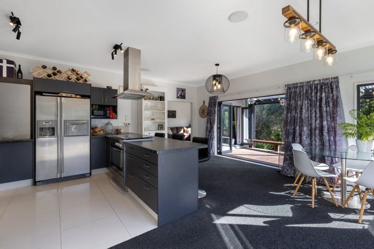 Photo of property in 15 Riddington Rise, Ohauiti, Tauranga, 3112