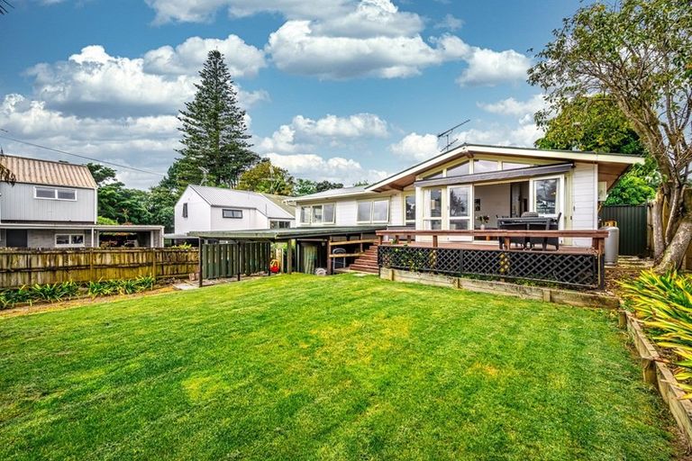 Photo of property in 32 Riverview Road, Panmure, Auckland, 1072