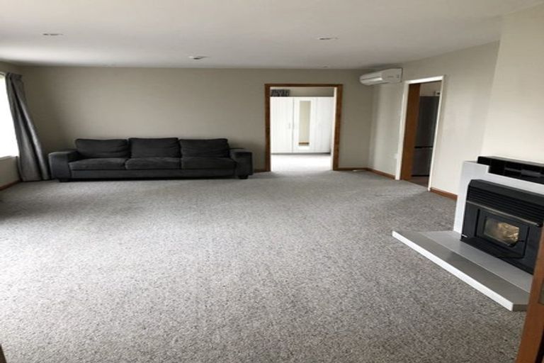 Photo of property in 4 Janet Street, Upper Riccarton, Christchurch, 8041