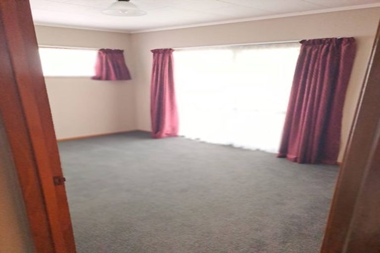 Photo of property in 3 Maire Street, Tikipunga, Whangarei, 0112