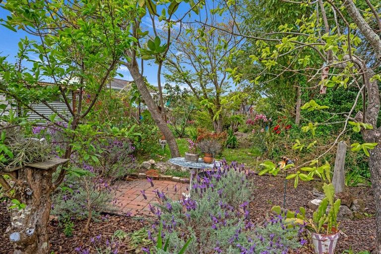 Photo of property in 102 Lucknow Street, Wairoa, 4108