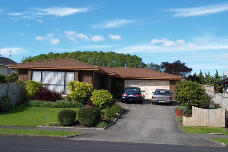 Photo of property in 22 Summermist Drive, Northpark, Auckland, 2013