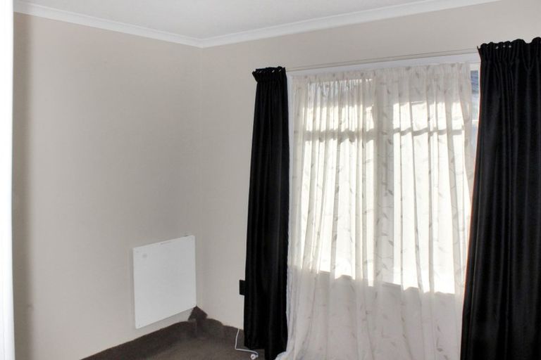 Photo of property in 24 Wentworth Street, Ilam, Christchurch, 8041