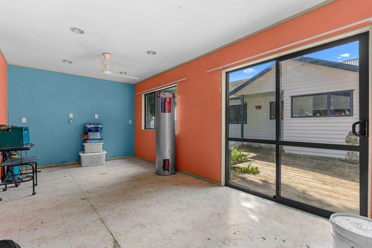 Photo of property in 627 Helmsdale Road, Waipu, 0582