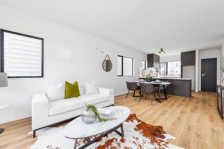 Photo of property in 21 Bei Road, Papakura, 2110